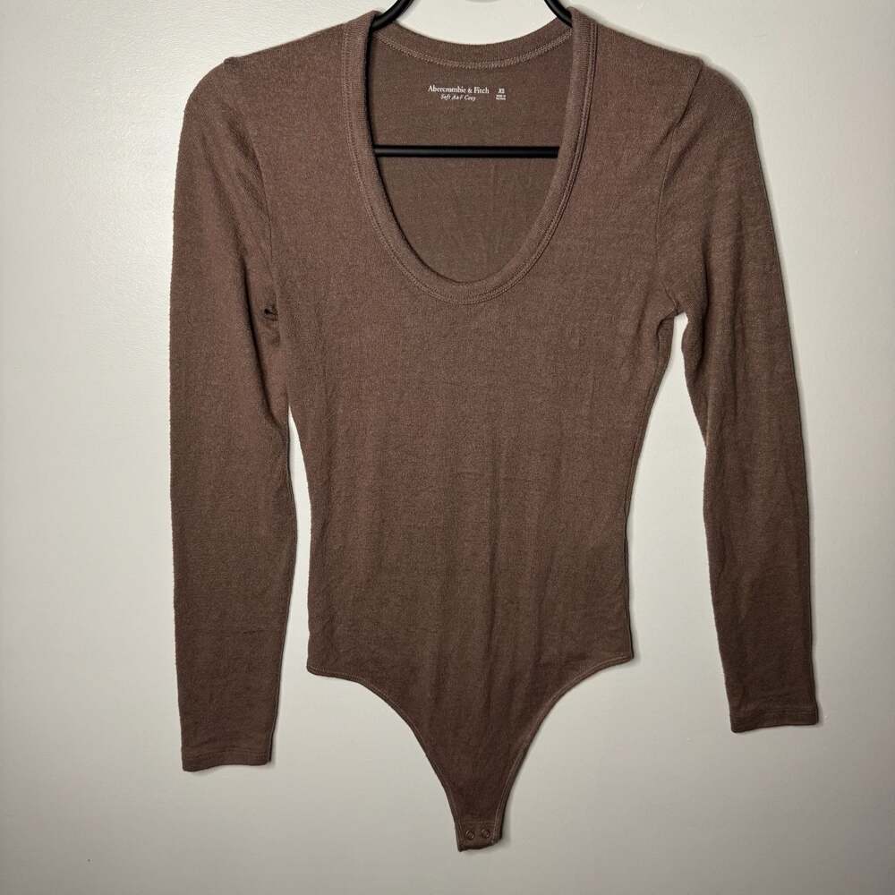 Abercrombie & Fitch Soft A&F Cozy Brown Scoop Neck Long Sleeve Bodysuit